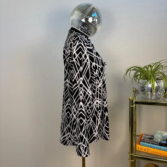 Calvin‎ Klein Black White Geometric Print Blouse, Womens Size Medium - Picture 3 of 14